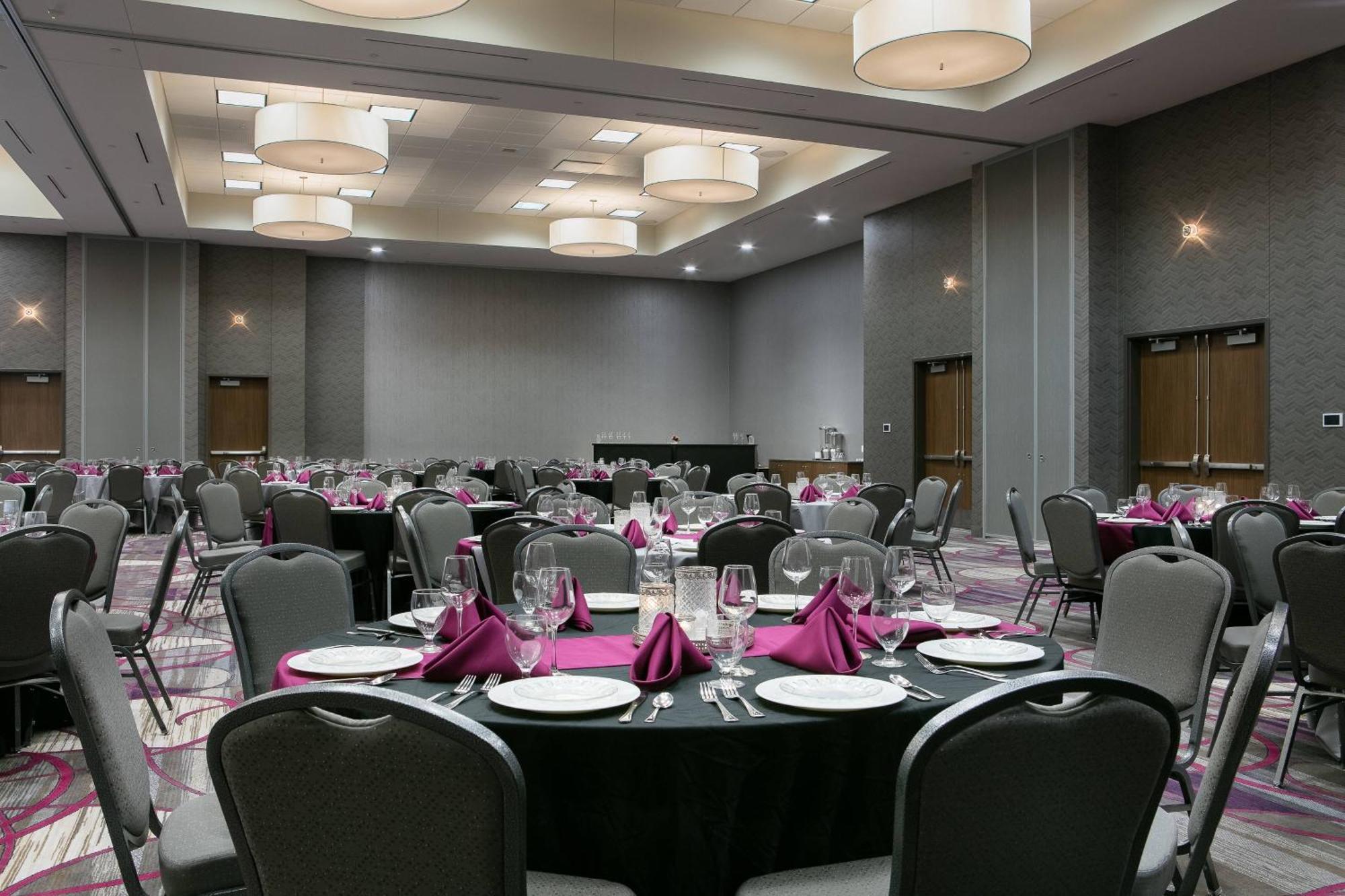 Courtyard By Marriott Omaha Bellevue At Beardmore Event Center Exterior foto