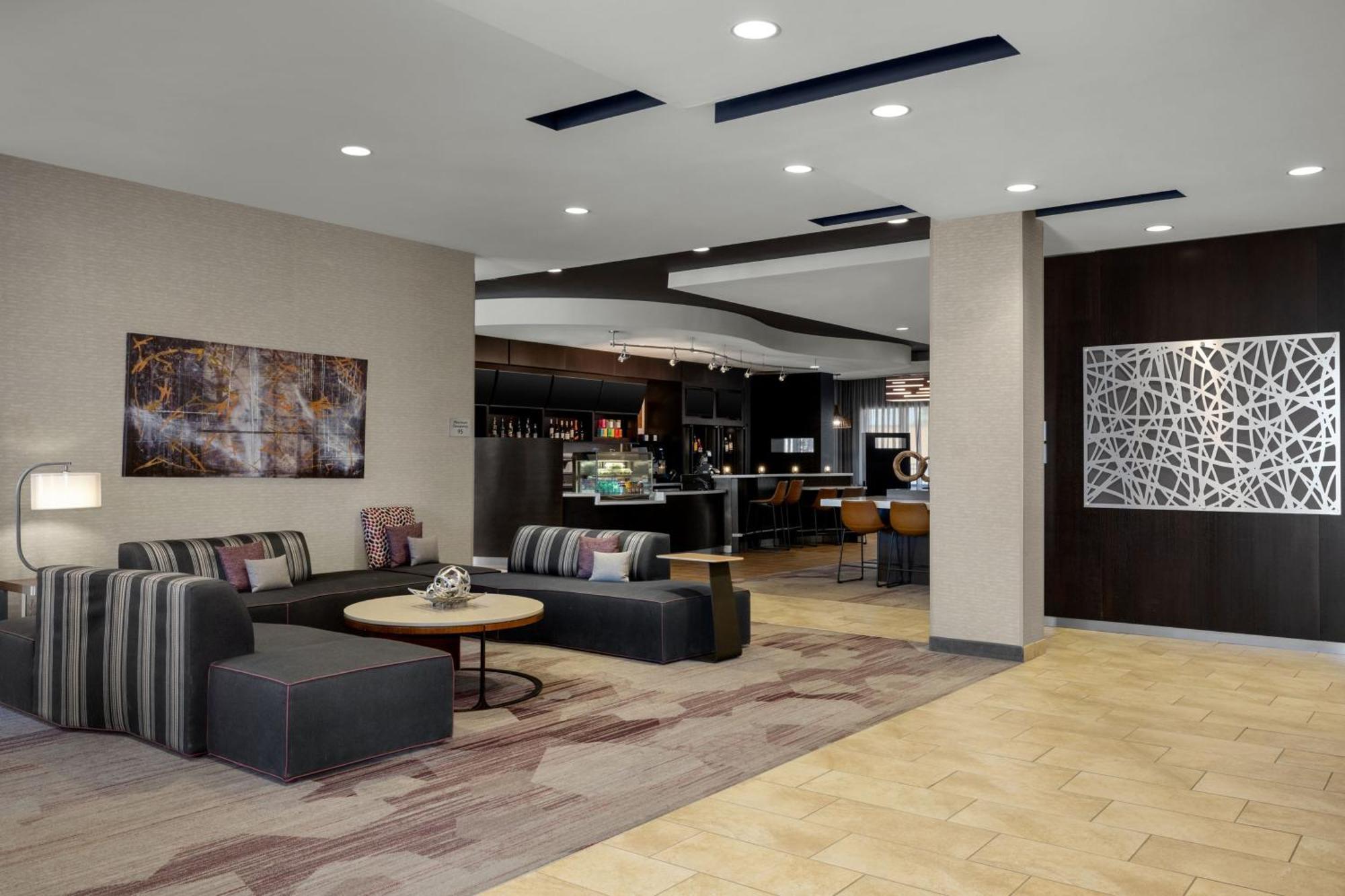 Courtyard By Marriott Omaha Bellevue At Beardmore Event Center Exterior foto