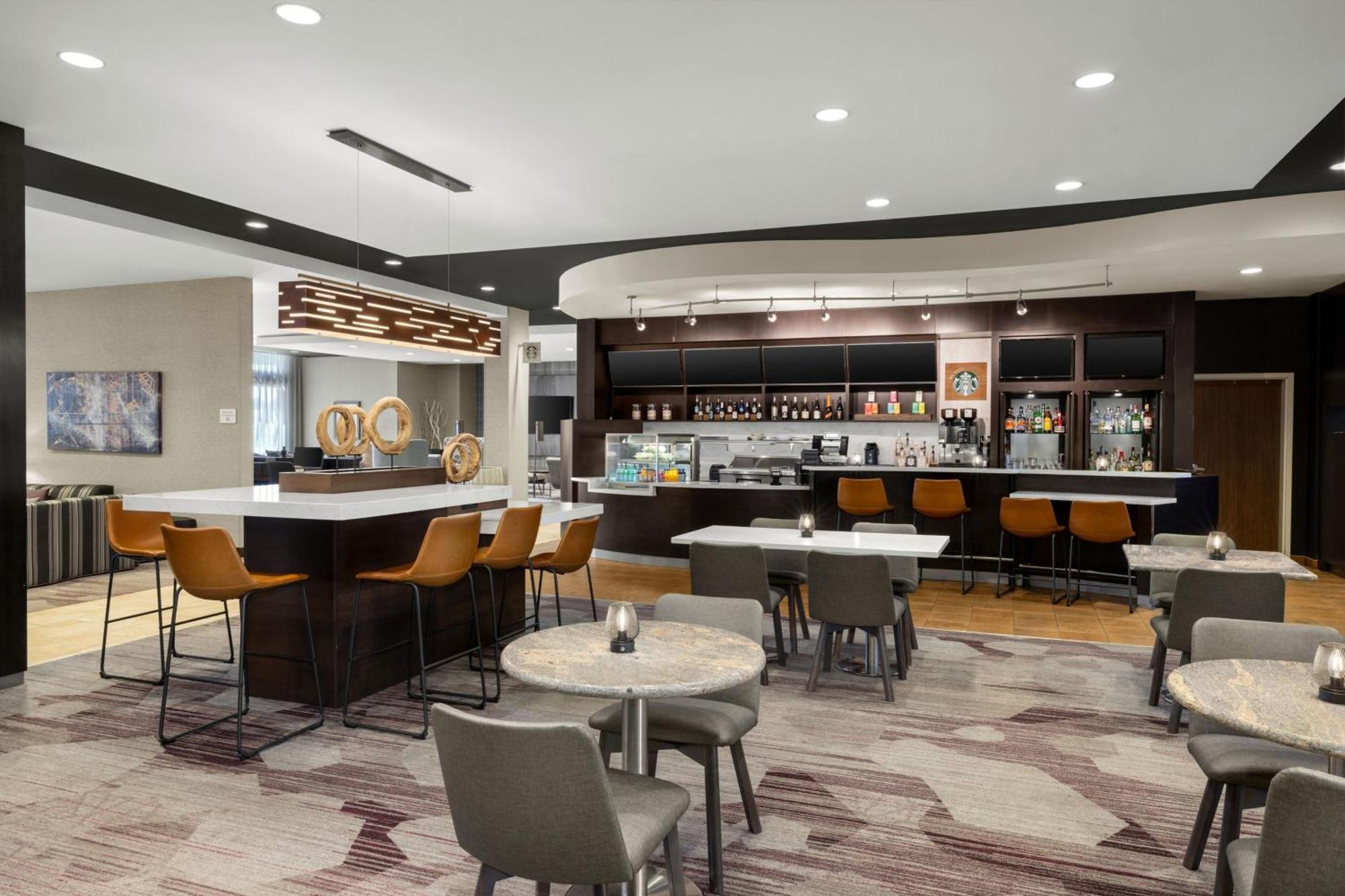 Courtyard By Marriott Omaha Bellevue At Beardmore Event Center Exterior foto