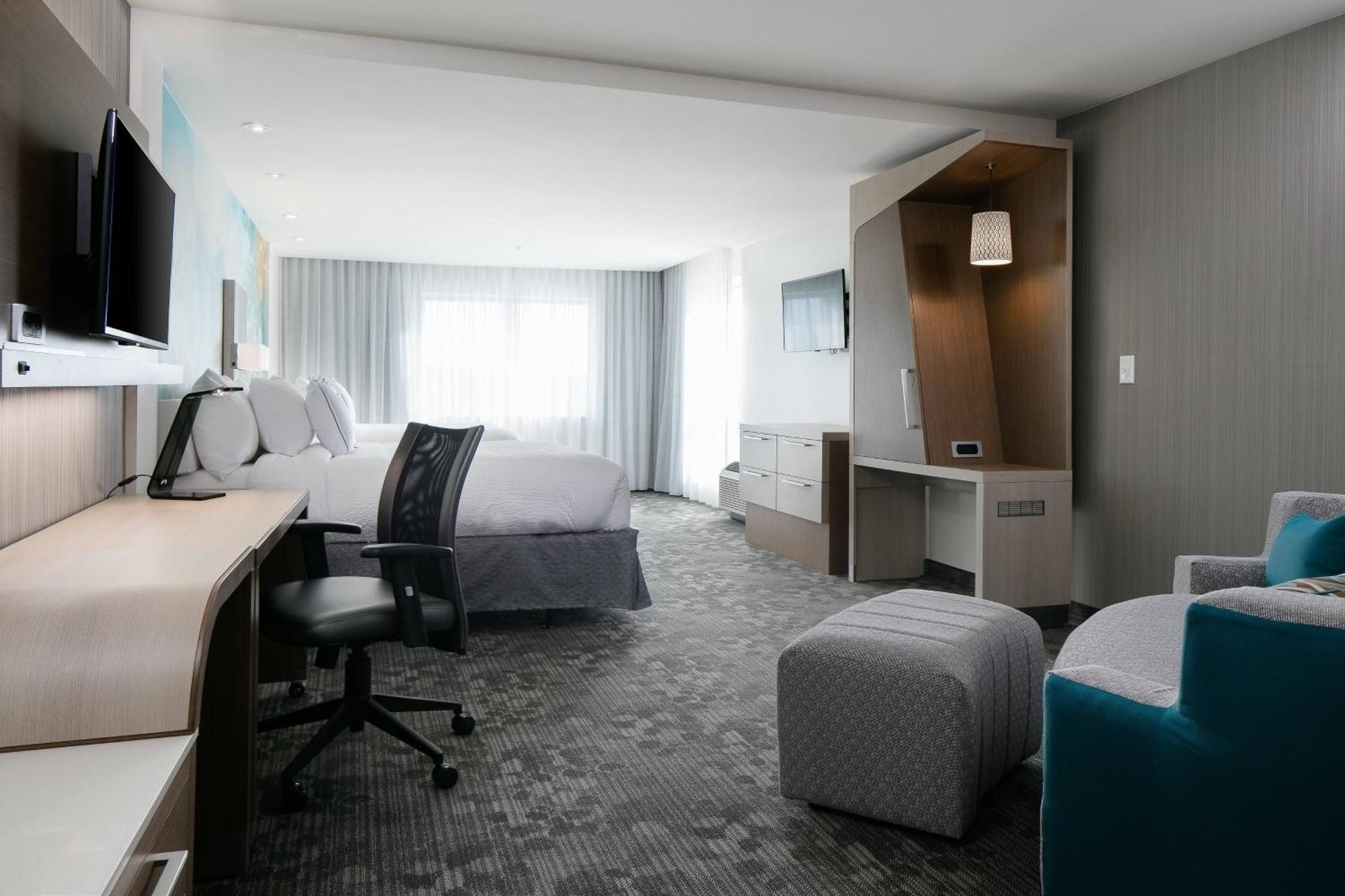 Courtyard By Marriott Omaha Bellevue At Beardmore Event Center Exterior foto